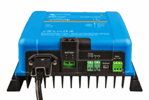Smart IP43 Charger 12V 30A 1+1 outputs (front-angle)
